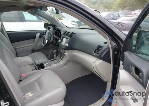 2011 Toyota Highlander Se V6 из США, поврежденный, VIN 5TDZK3EH4BS041135